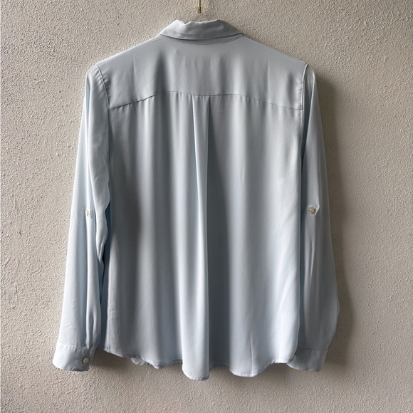 Loft Baby Blue Women’s Long Sleeve Button Up Shirt Size M Career Office Roll Tab - Picture 3 of 10